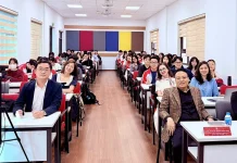 LỄ PHÁT ĐỘNG CUỘC THI “SINH VIÊN NGHIÊN CỨU KHOA HỌC KHOA KINH TẾ QUỐC TẾ NĂM 2026” VÀ TOẠ ĐÀM “ĐỒNG HÀNH CÙNG SINH VIÊN TRONG CUỘC THI SINH VIÊN NGHIÊN CỨU KHOA HỌC NĂM 2026”